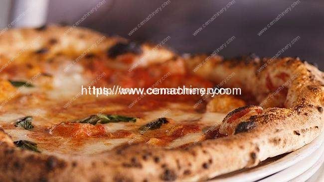 Ian highly recommends pizzas from Etica Ethical Pizzeria e Mozzarella Bar